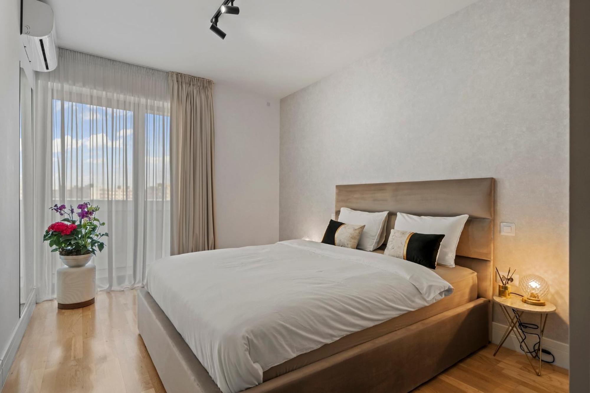The Address Bucharest Apartment Екстериор снимка